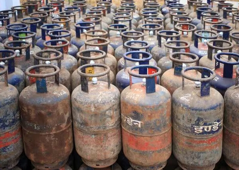 വാണിജ്യ സിലിണ്ടറിന്റെ വില കൂട്ടി