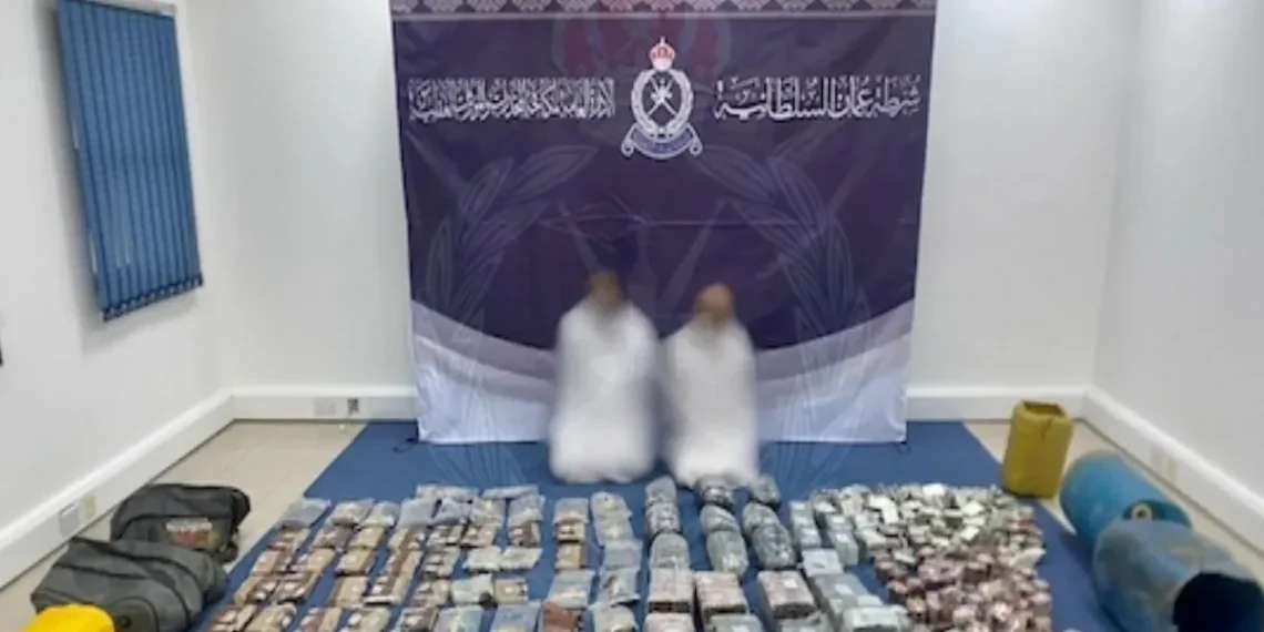 വൻ തോതിൽ മയക്കുമരുന്ന് കടത്താൻ ശ്രമിച്ച രണ്ട് പേർ ഒമാനിൽ പിടിയിൽ