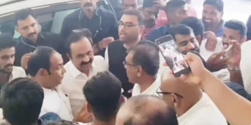 വി. ഡി. സതീശന് ആശംസകളുമായി സൗദി കെ.എം.സി.സി ഭാരവാഹികൾ തിരുവനന്തപുരത്തെത്തി, പ്രവാസികളുടെ ആവശ്യങ്ങൾക്ക് പൂർണ്ണ പിന്തുണ വാഗ്ദാനം