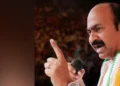കേരളത്തിന്റെ അമരക്കാരനായി വി.ഡി. സതീശൻ; പുതുയു​ഗത്തിലേക്ക് യു.ഡി.എഫ്